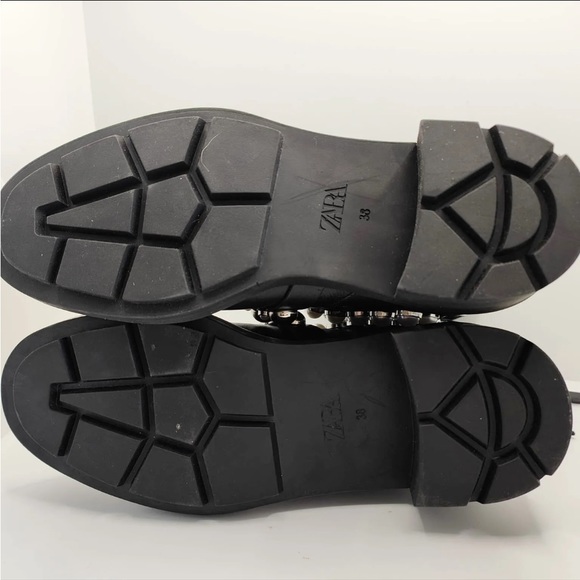 ZARA Pearl Embellished Strap Low Heeled Black Leather Biker Ankle Boots UK 5 38 - Picture 4 of 5